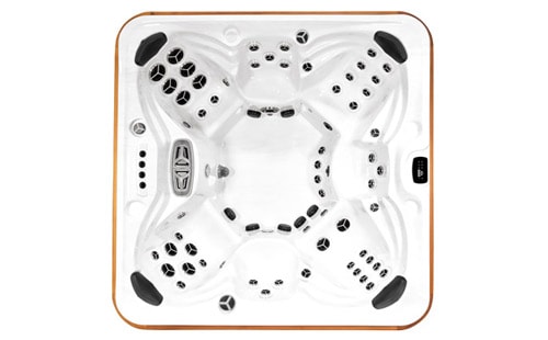 Top view of an Tundra hot tub